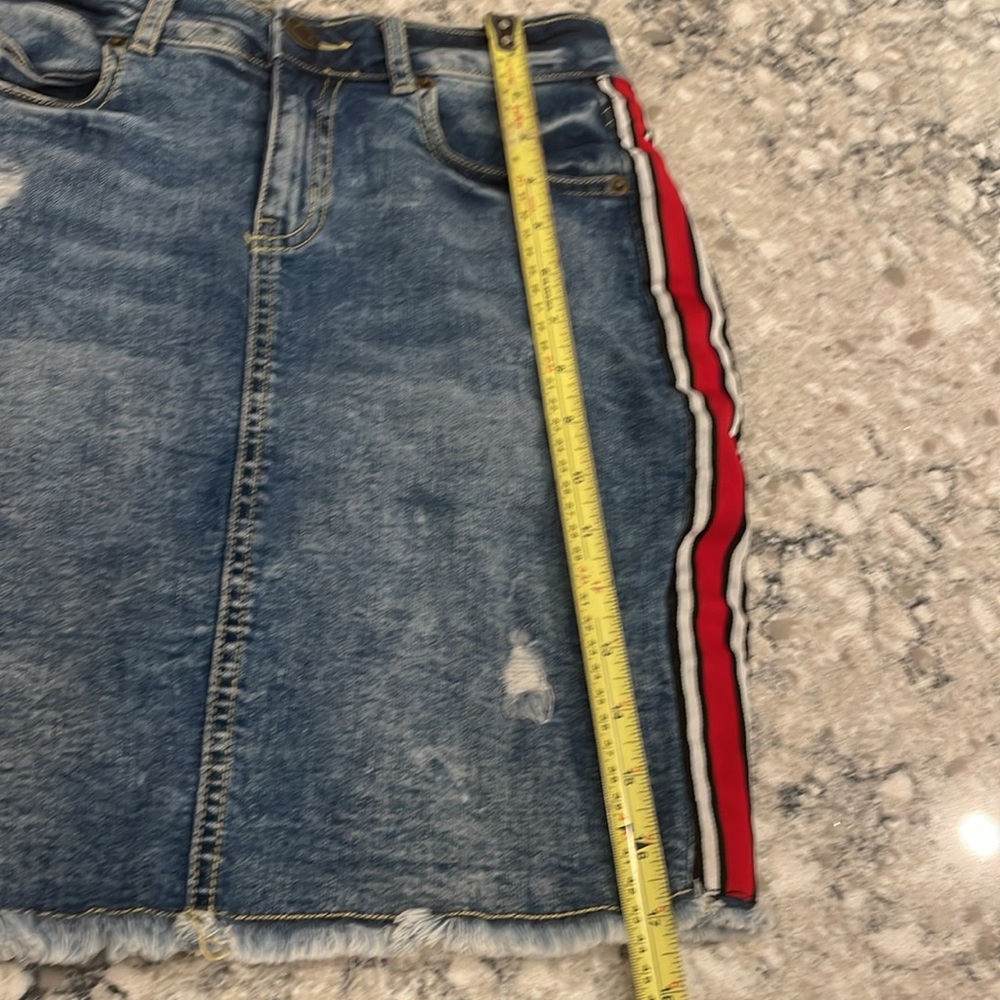 ❗️Denim knee length skirt - Trending Pencil Skirt size 4 - Picture 6 of 6